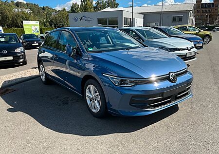 VW Golf Volkswagen Life , DSG, Pano., LED-Matrix, Kamera 360°
