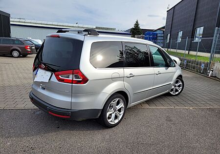 Ford Galaxy 2,0 EcoBoost Titanium PowerShift Titanium