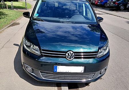 VW Touran Volkswagen 1.6 TDI DSG MATCH MATCH