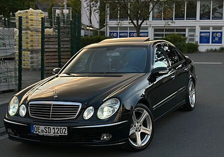 Mercedes-Benz 320