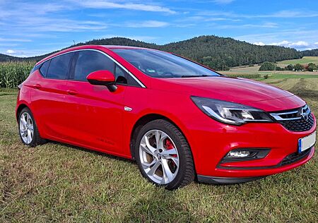 Opel Astra 1.6 Turbo Innovation, Bluetooth, Klima