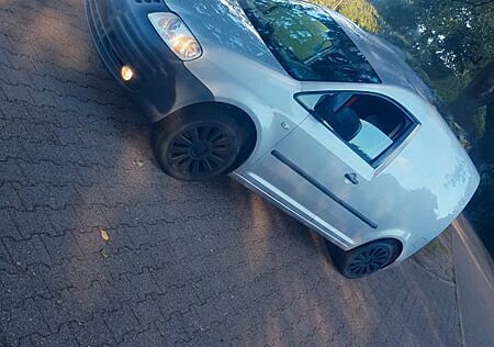 VW Caddy Volkswagen 2L SDI Standheizung Kasten