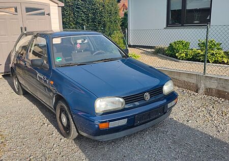 VW Golf Volkswagen 1.4 Standard