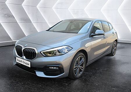 BMW 120d xDrive Limousine Sport Line DAB LED WLAN