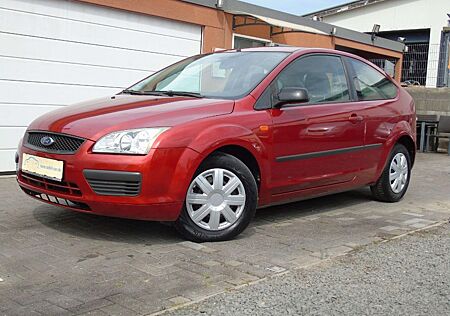 Ford Focus FUN X*2 HAND*KLIMA*1 JAHR TÜV*ESP*NEUE KUP