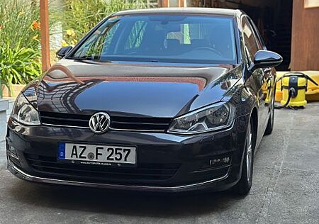 VW Golf Volkswagen 1.2 TSI, Eibach Gewindefahrwerk, CMS Felgen
