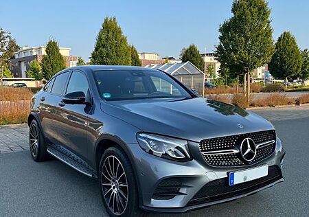 Mercedes-Benz GLC 250 d 4MATIC Coupé AMG LINE