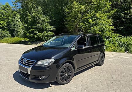 VW Touran Volkswagen 2.0 EcoFuel Conceptline Benziner & erdgas