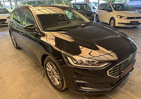 Ford Focus Turnier Titanium X Navi Kamera