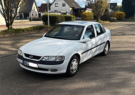 Opel Vectra 1.8 16V CD nur 61tkm! Automatik!
