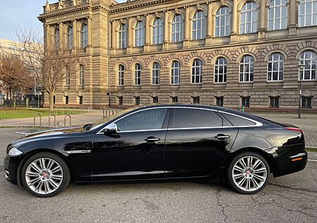 Jaguar XJ Portfolio 3.0 V6 Diesel S Langversion Por...