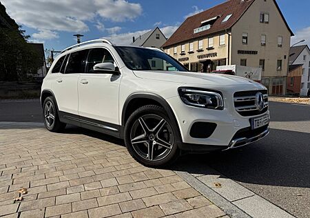 Mercedes-Benz GLB 200 4MATIC DCT -