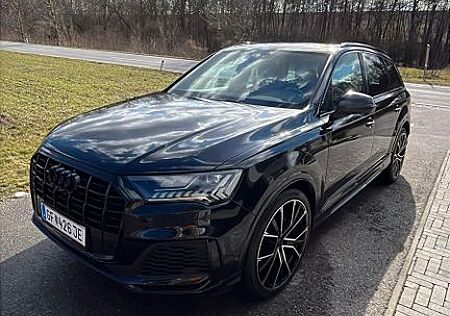 Audi Q7 55 TFSI S line qu | 22Zoll | PANO | Luft