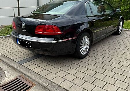 VW Phaeton Volkswagen 3.0 V6 TDI 4MOTION Tiptronic 5-Sitzer -