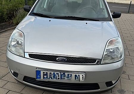 Ford Fiesta 1.3 Ghia