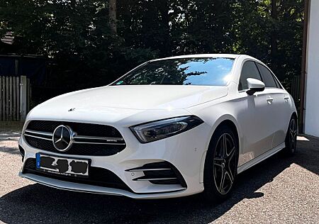 Mercedes-Benz A 35 AMG Mercedes-AMG A 35 4MATIC DCT Merced...