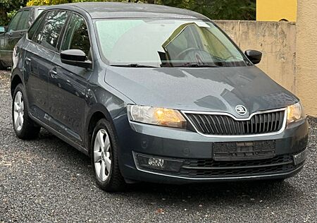 Skoda Rapid Spaceback Ambition Panorama/SHZ/PDC