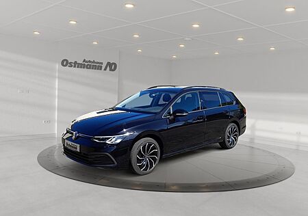 VW Golf Volkswagen VIII Variant 2.0 TDI Life Navi RFK Massage
