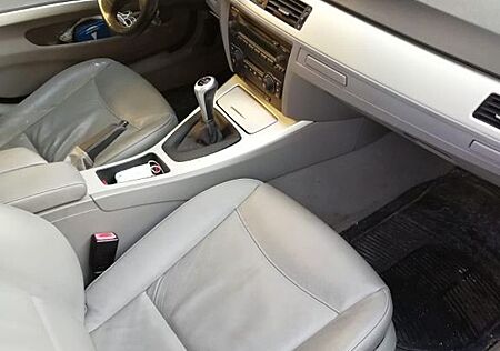 BMW 318i