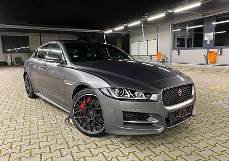 Jaguar XE 20d R-Sport Leder Bi-Xenon noch 1,5 Jahre TÜV