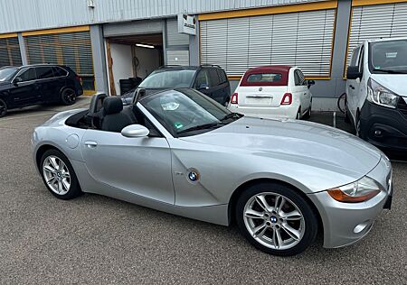 BMW Z4 Roadster 3.0i,1.Hand,SMG,Leder,Xenon,Hardtop,