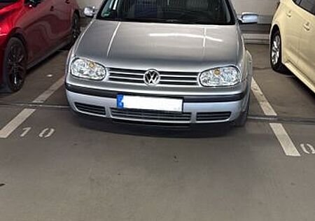 VW Golf Volkswagen 2.0 Edition, BESCHREIBUNG lesen !
