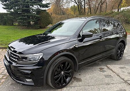 VW Tiguan Allspace Volkswagen R-Line 4M 2.0 TDI DSG AHK Black