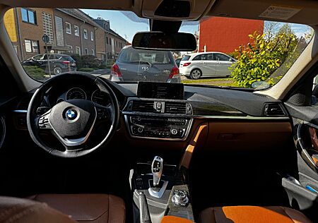 BMW 328i Luxury Line Luxury Line