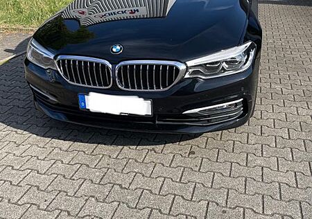 BMW 530d Touring A Innovationspak. NAVI Prof. Sport