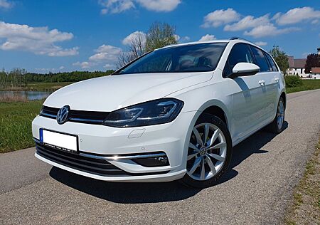 VW Golf Volkswagen Variant Highline 4MOTION 2,0 l TDI DSG