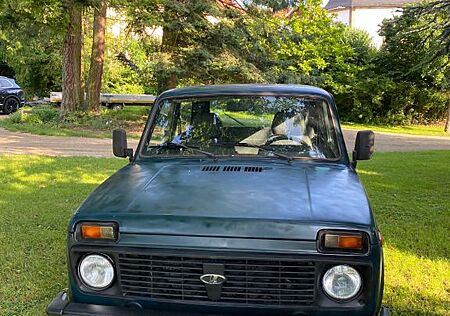 Lada Niva gebraucht kaufen Lada Niva 1.7i Only Only