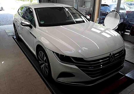 VW Arteon Volkswagen 2.0TD Elegance 4Mot StHeizung Navi Kamera