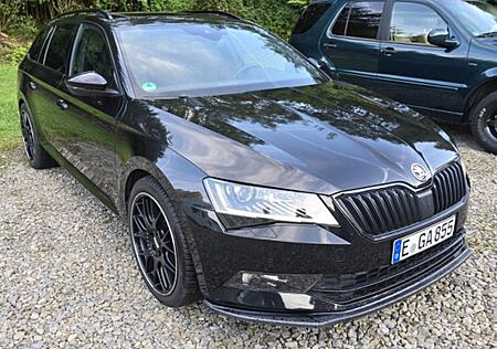 Skoda Superb 2.0 TSI 206kW DSG 4x4 SportLine Combi