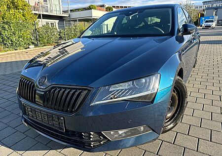 Skoda Superb 2.0TDI DSG Style NAVI*LEDER*XENON*