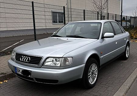 Audi A6 2.6 Automatik