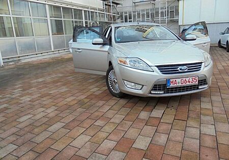 Ford Mondeo 2,3 Titanium 6-tronic Titanium