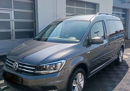VW Caddy Volkswagen Maxi 2018, Familien-Platzwunder mit