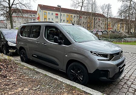 Citroën Berlingo EAT8 XL MAX *7 Sitzer* VOLLAUSSTAT.