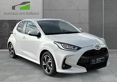 Toyota Yaris 1.5-l-VVT-i Hybrid 116 CVT Team Deutschl