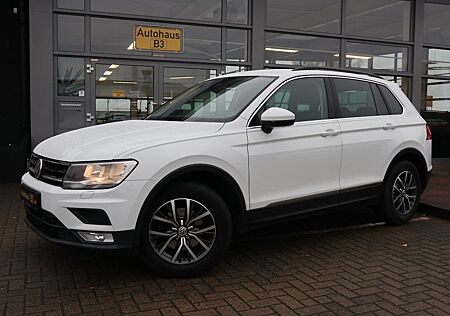 VW Tiguan Volkswagen Comfortline Navi AHK ACC Winter Paket