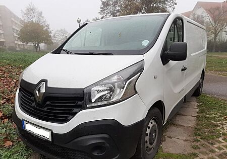 Renault Trafic Kastenwagen Lang wenig KM