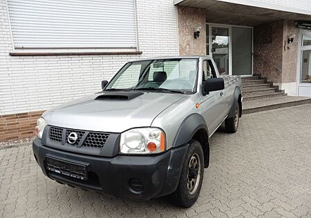 Nissan PickUp Pickup Einzelkabine Profi 4X4