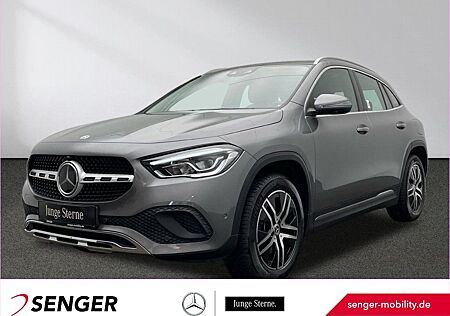 Mercedes-Benz GLA 220 d Progressive Panorama Distronic Standhz
