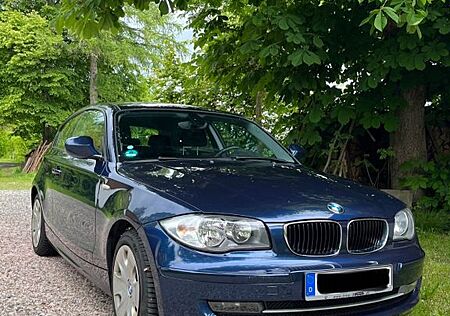 BMW 118i -