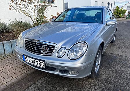 Mercedes-Benz E 220 CDI CLASSIC Classic, schwenkbare AHK