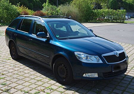 Skoda Octavia 2.0 TDI Elegance Combi Elegance Vollauss