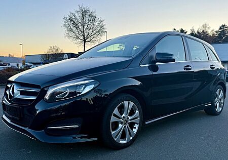 Mercedes-Benz B 220 B 220d 4Matic Urban Style Edition Leder Navi LED