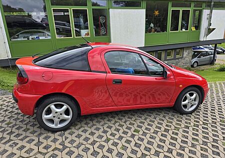 Opel Tigra 1.Hand Gragenfund "Rostfrei"