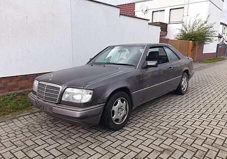 Mercedes-Benz CE 200