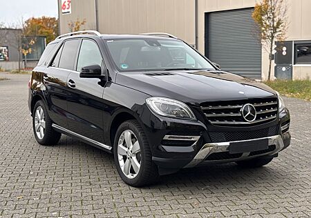 Mercedes-Benz ML 350 4Matic Vollausstattung | Scheckheft | TÜV